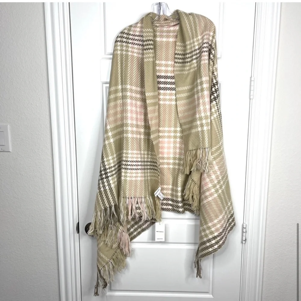 NORDSTROM 100% Cashmere NEW Plaid Wrap Oversized Scarf In Tan Combo NEW
